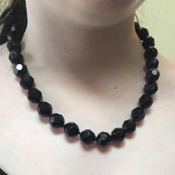 Jewelry - 3 for $15💥 Beautiful Black Necklace